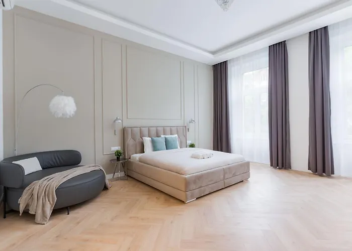 Appartamento High-end Grand Elizabeth Next To The New York Café *